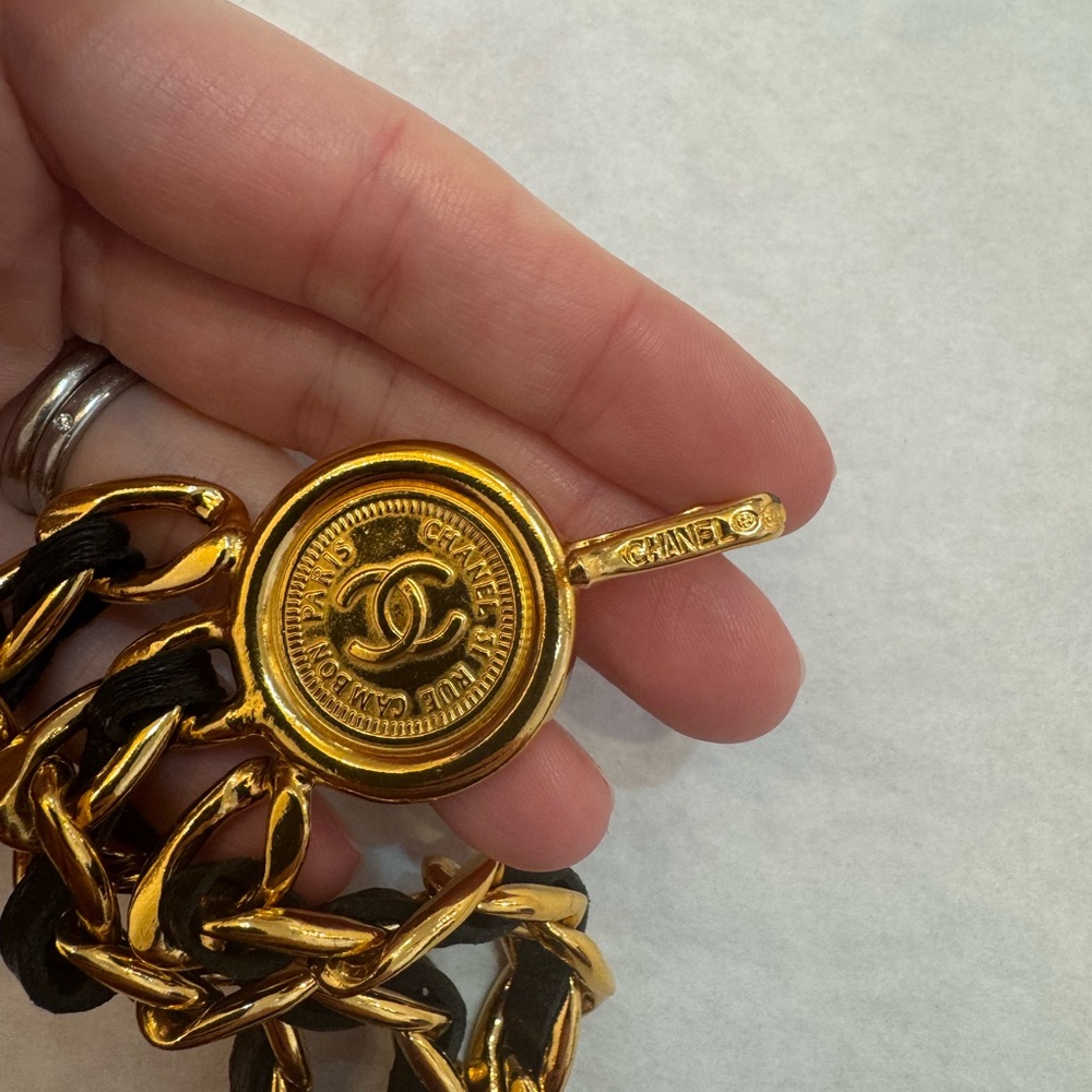 Chanel 1994 Chain Leather Belt - Picture 3 of 11